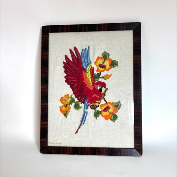 1940s Vintage Tucan Parrot Tropical Crewel - Picture 2 of 2